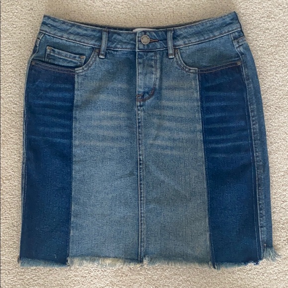 William Rast Women's Tiff 5 Pocket Denim Skirt - Picture 3 of 4